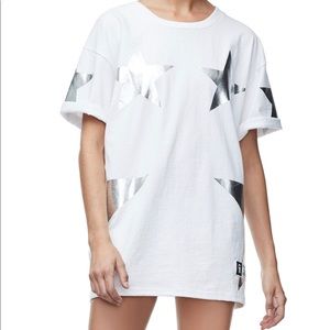 Good American oversized T-shirt